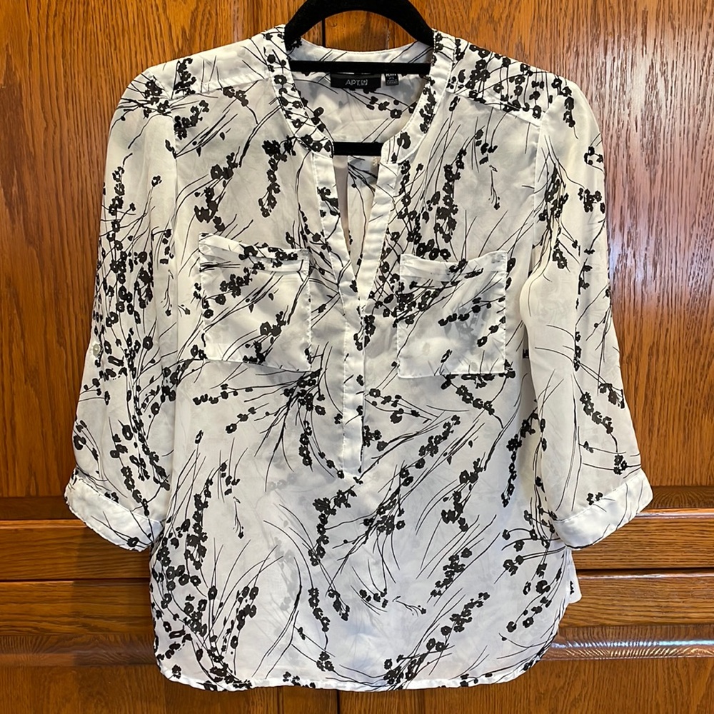 Apt. 9 petite small sheer blouse